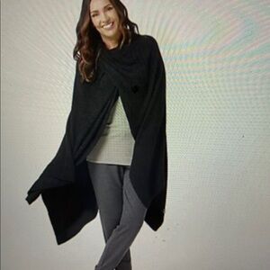 Barefoot Dreams CozyChic Lite Wide Rib Wrap One Size Missy Black New